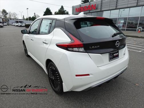 2025 Nissan Leaf SV PLUS