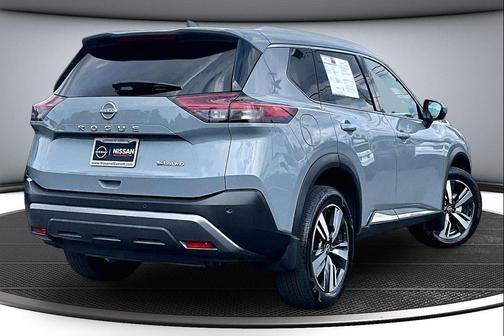 Boulder Gray Pearl 2023 Nissan Rogue SL
