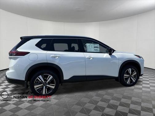 2025 Nissan Rogue SL