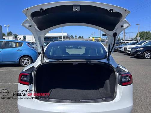 2022 Tesla Model 3 Standard Range