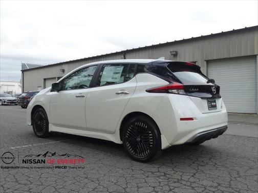 2025 Nissan Leaf SV PLUS