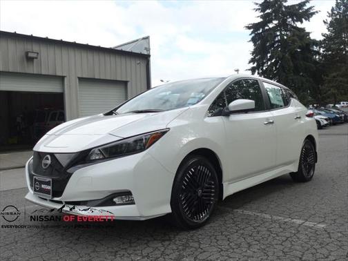 2025 Nissan Leaf SV PLUS