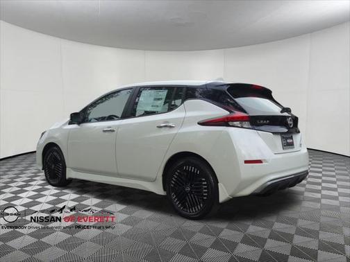 2025 Nissan Leaf SV PLUS