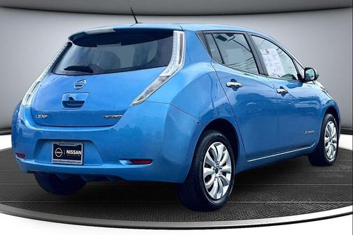 Blue Ocean 2013 Nissan Leaf S