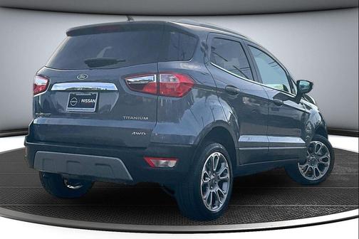 Smoke 2018 Ford EcoSport Titanium