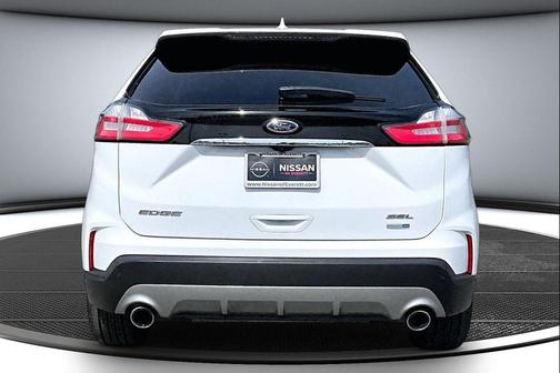 Oxford White 2020 Ford Edge SEL
