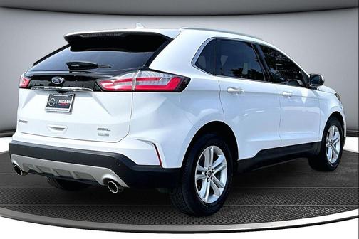 Oxford White 2020 Ford Edge SEL