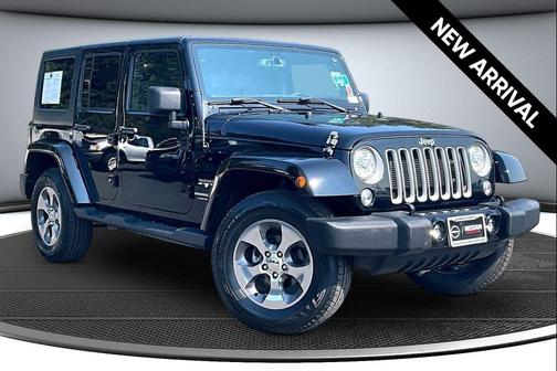 Black Clearcoat 2018 Jeep Wrangler JK Unlimited Sahara