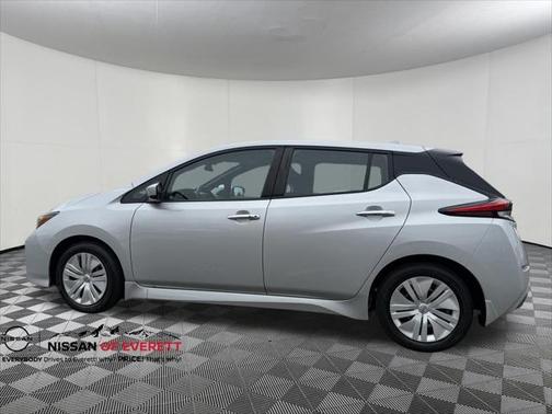 2023 Nissan Leaf S 40 kWh