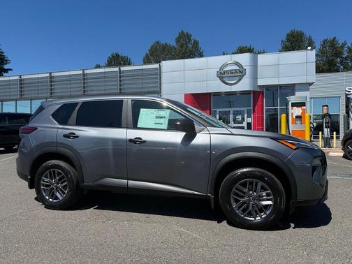2025 Nissan Rogue S