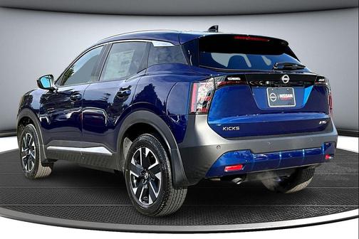 Deep Blue Pearl 2026 Nissan Kicks SV