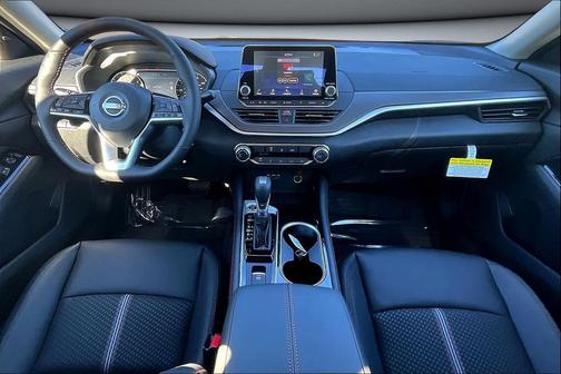 2025 Nissan Altima SR AWD