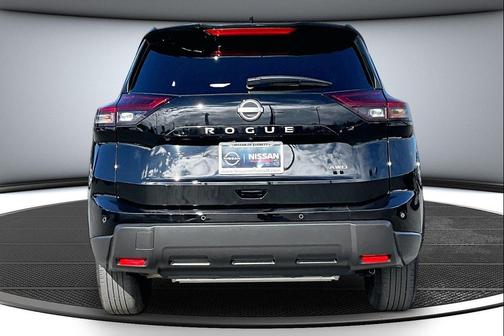 Super Black 2025 Nissan Rogue SV
