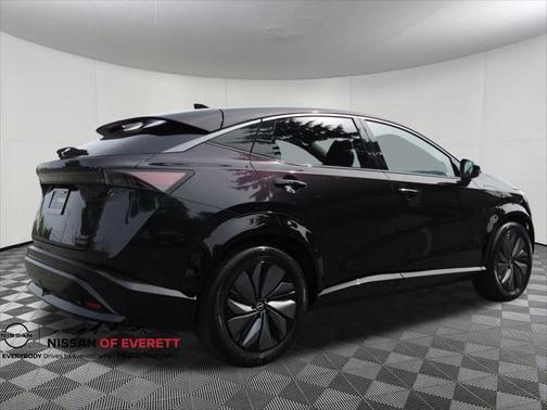 2025 Nissan ARIYA EVOLVE+