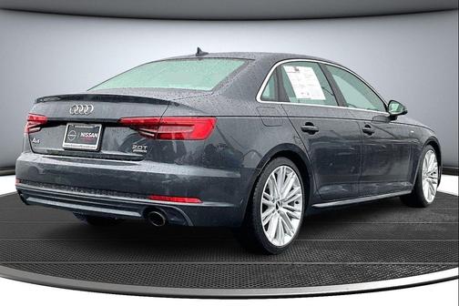 2017 Audi A4 2.0T Prestige