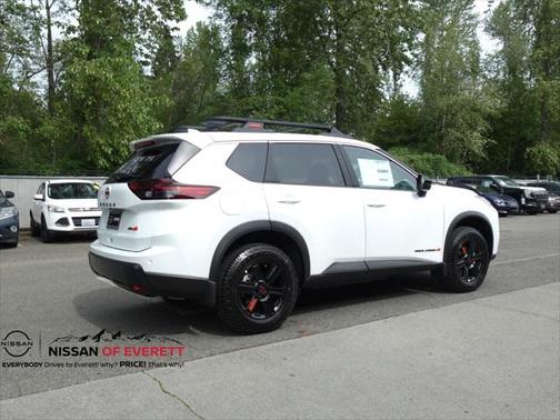 2025 Nissan Rogue Rock Creek