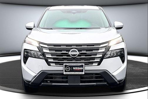 Brilliant Silver Metallic 2025 Nissan Rogue SV