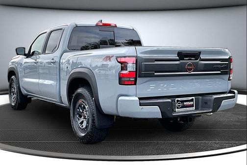 Boulder Gray Pearl 2026 Nissan Frontier PRO-4X