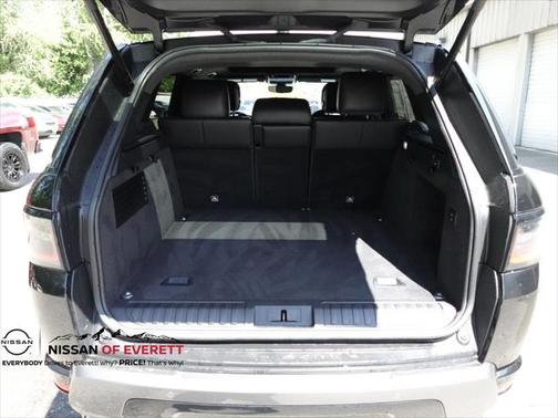 2022 Land Rover Range Rover Sport HSE Silver Edition