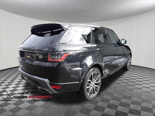2022 Land Rover Range Rover Sport HSE Silver Edition