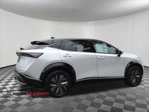 2025 Nissan ARIYA ENGAGE