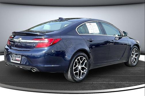 2017 Buick Regal Turbo Sport Touring