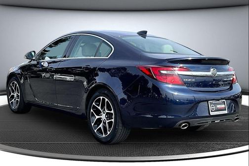 2017 Buick Regal Turbo Sport Touring