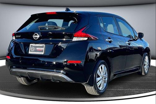 2024 Nissan Leaf S