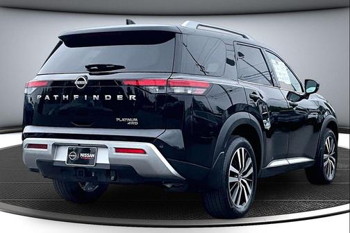Super Black 2025 Nissan Pathfinder Platinum 4WD