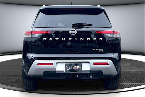 Super Black 2025 Nissan Pathfinder Platinum 4WD