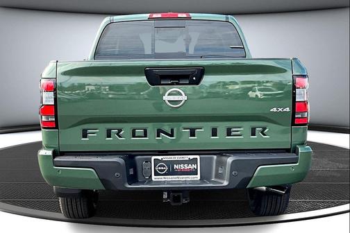Tactical Green Metallic 2026 Nissan Frontier SV