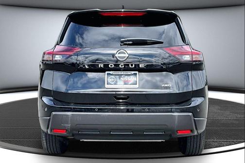 Super Black 2025 Nissan Rogue SV
