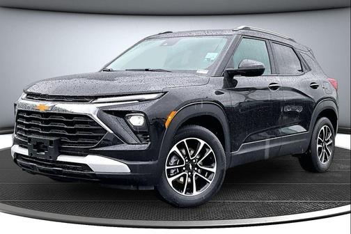 Mosaic Black Metallic 2025 Chevrolet Trailblazer LT