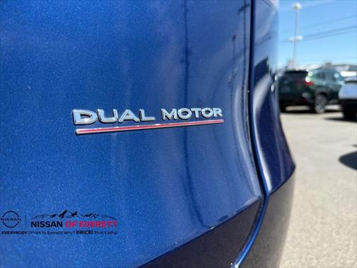 2023 Tesla Model Y Performance Dual Motor All-Wheel Drive