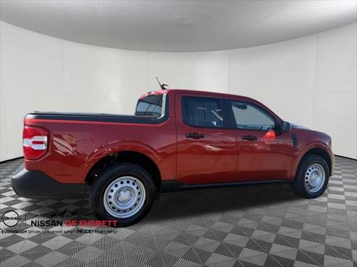 2024 Ford Maverick XL