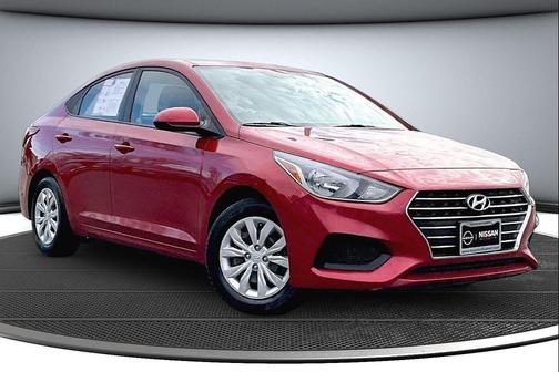 Pomegranate Red Metallic 2019 Hyundai Accent SE