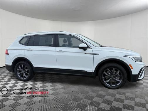 2022 Volkswagen Tiguan 2.0T SE 4MOTION