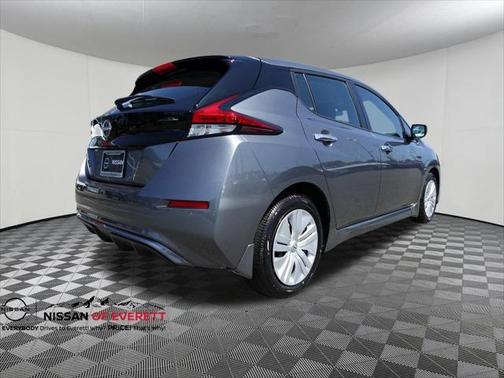 2025 Nissan Leaf S