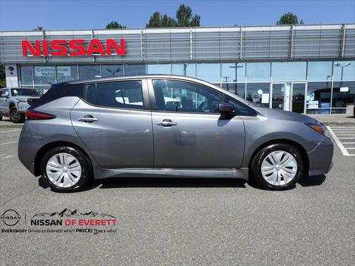 2025 Nissan Leaf S