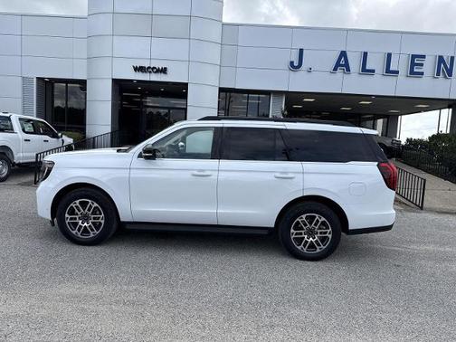 OXFORD WHITE 2025 Ford Expedition ACTIVE