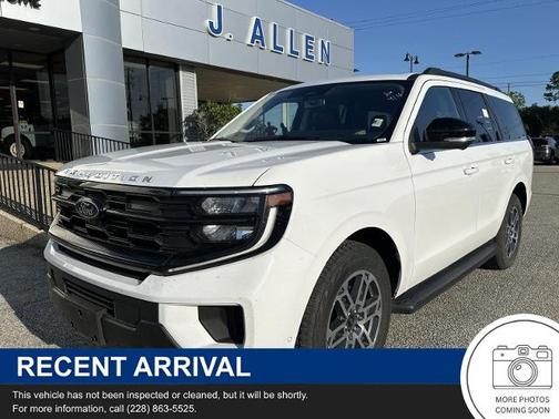 OXFORD WHITE 2025 Ford Expedition ACTIVE