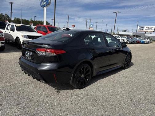 2022 Toyota Corolla SE NIGHTSHADE