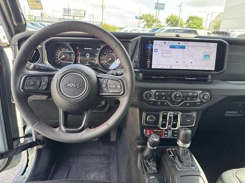 Earl Clearcoat 2024 Jeep Wrangler RUBICON