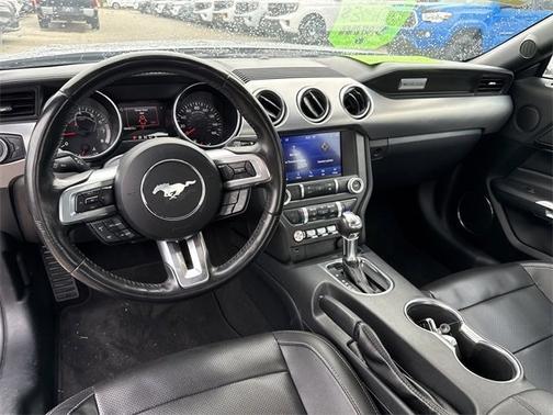 2023 Ford Mustang ECOBOOST PREMIUM