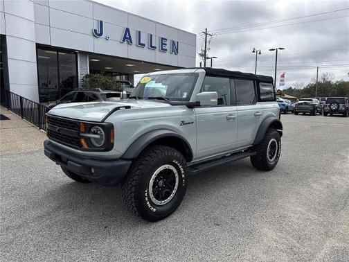 2021 Ford Bronco OUTER BANKS