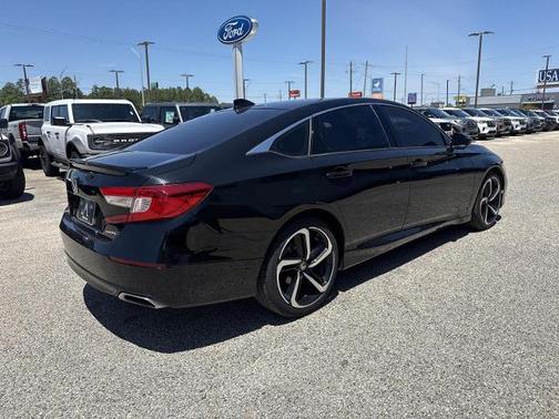 Crystal Black Pearl 2021 Honda Accord SPORT 1.5T