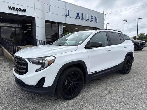 Summit White 2020 GMC Terrain SLE
