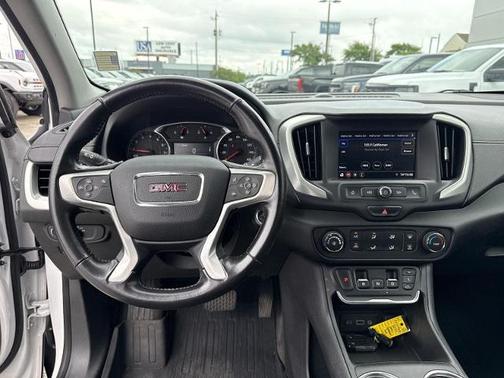 Summit White 2020 GMC Terrain SLE