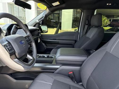 OXFORD WHITE 2026 Ford F-150 STX