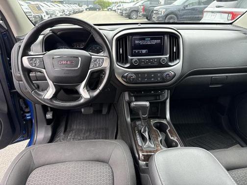 Blue 2018 GMC Canyon SLE